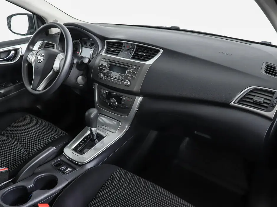 Nissan Sentra, 2016 г.