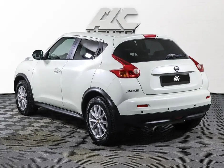 Nissan Juke, 2011 г.