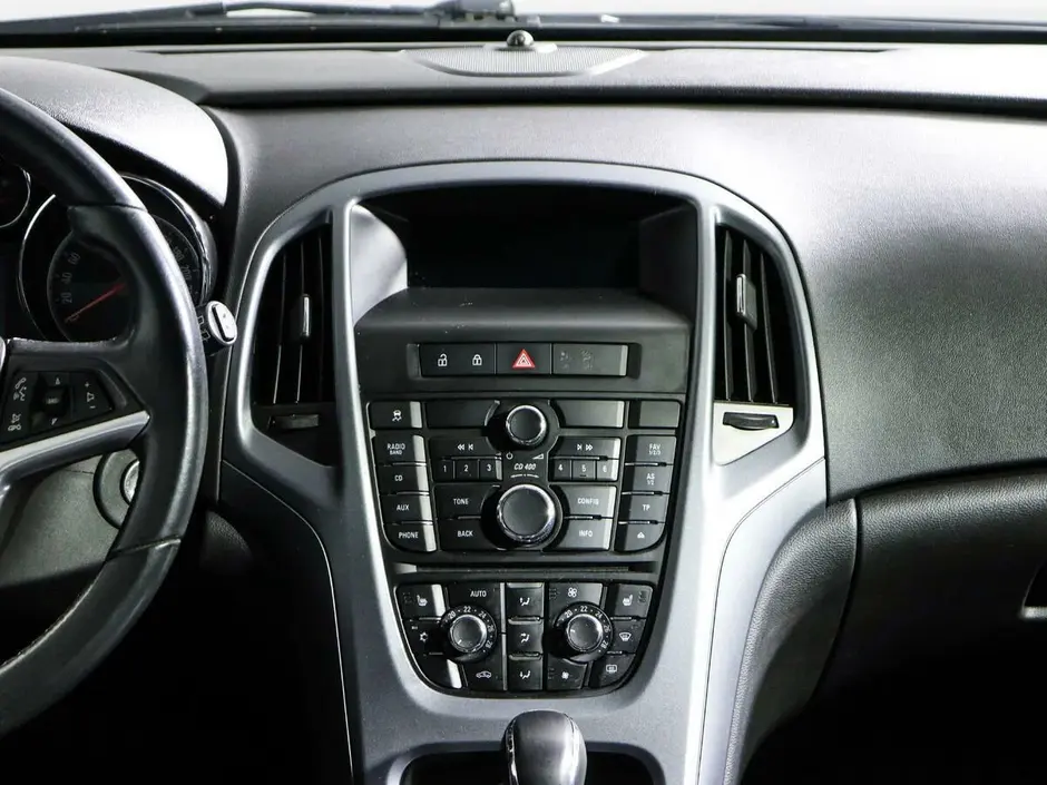 Opel Astra, 2012 г.
