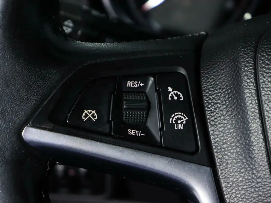Opel Astra, 2012 г.