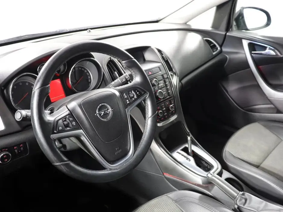 Opel Astra, 2014 г.
