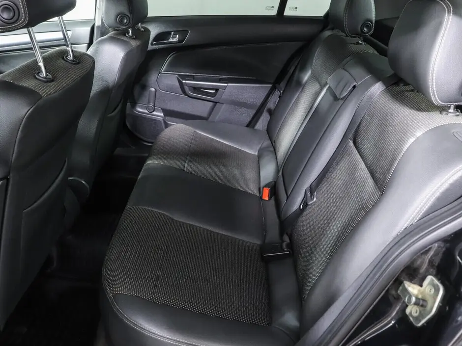 Opel Astra, 2011 г.