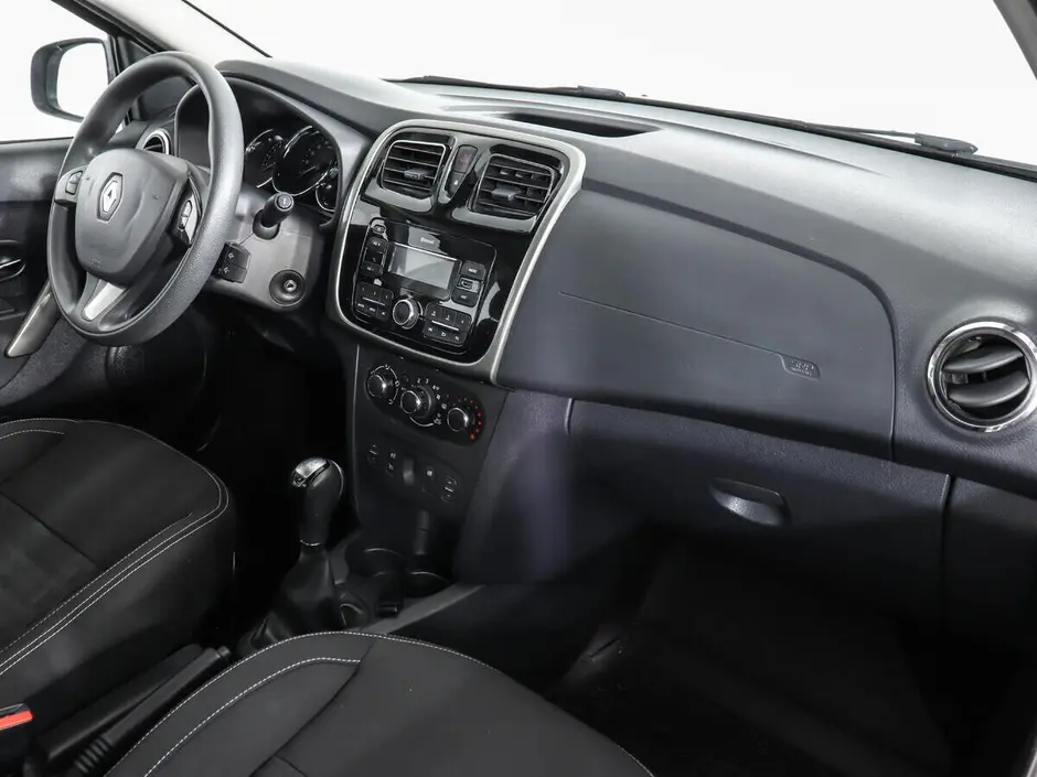 Renault Logan, 2017 г.