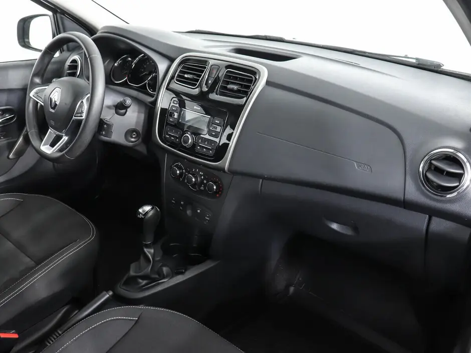Renault Logan, 2019 г.