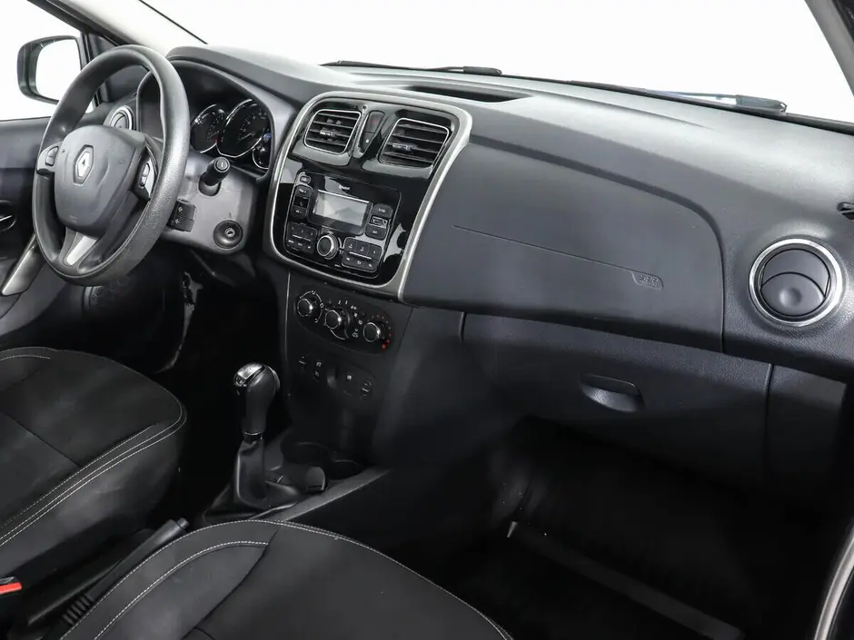 Renault Logan, 2018 г.