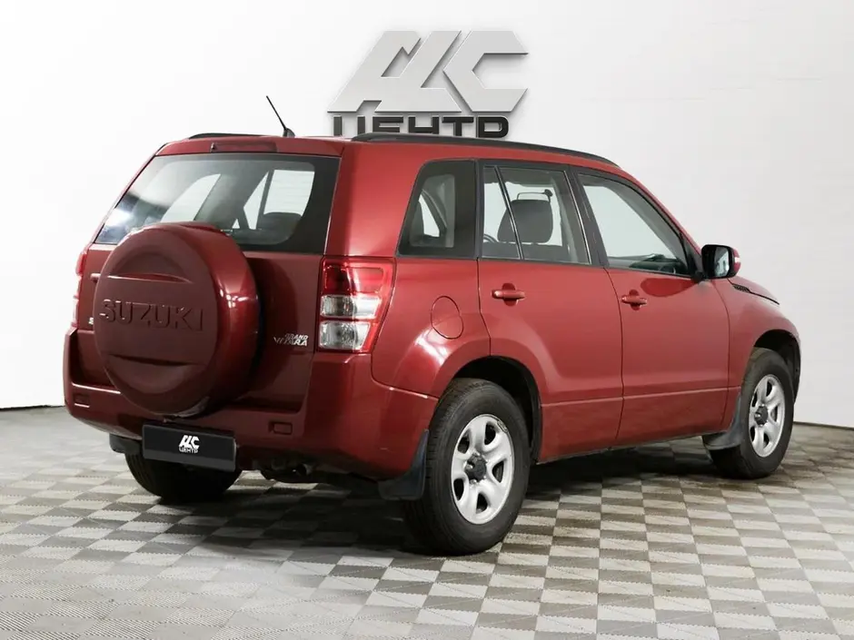 Suzuki Grand Vitara, 2010 г.