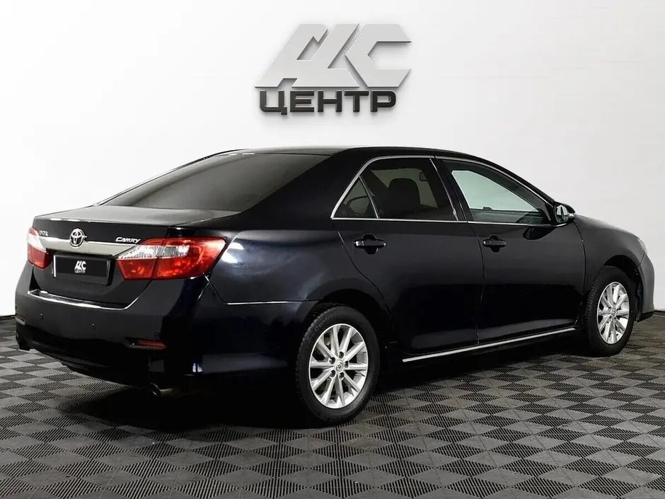 Toyota Camry, 2012 г.