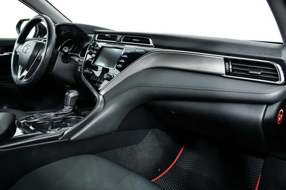 Toyota Camry, 2018 г.