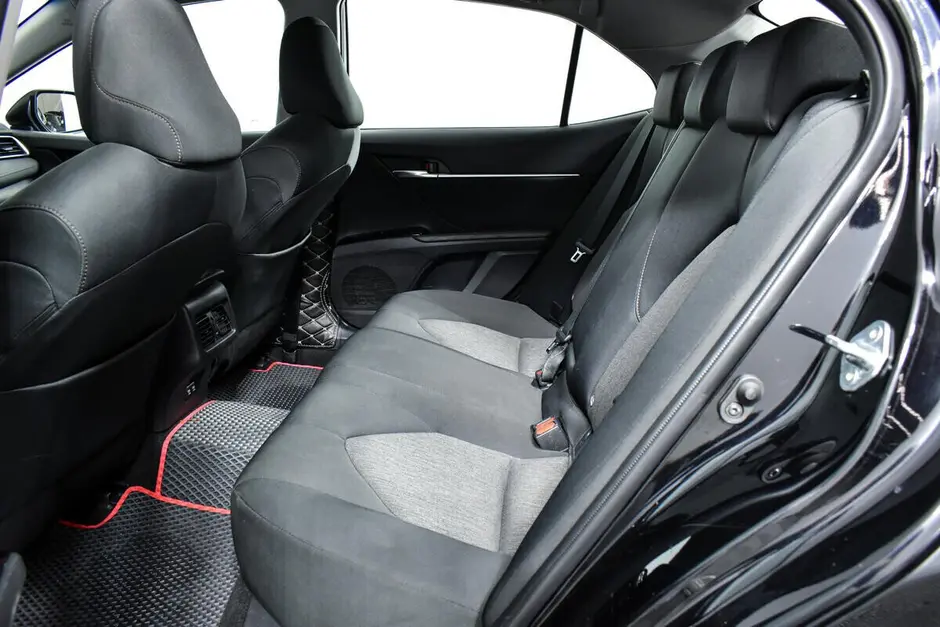 Toyota Camry, 2018 г.