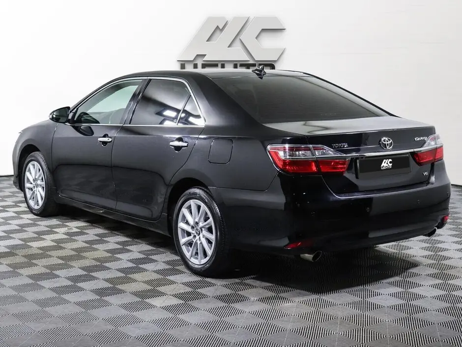 Toyota Camry, 2017 г.