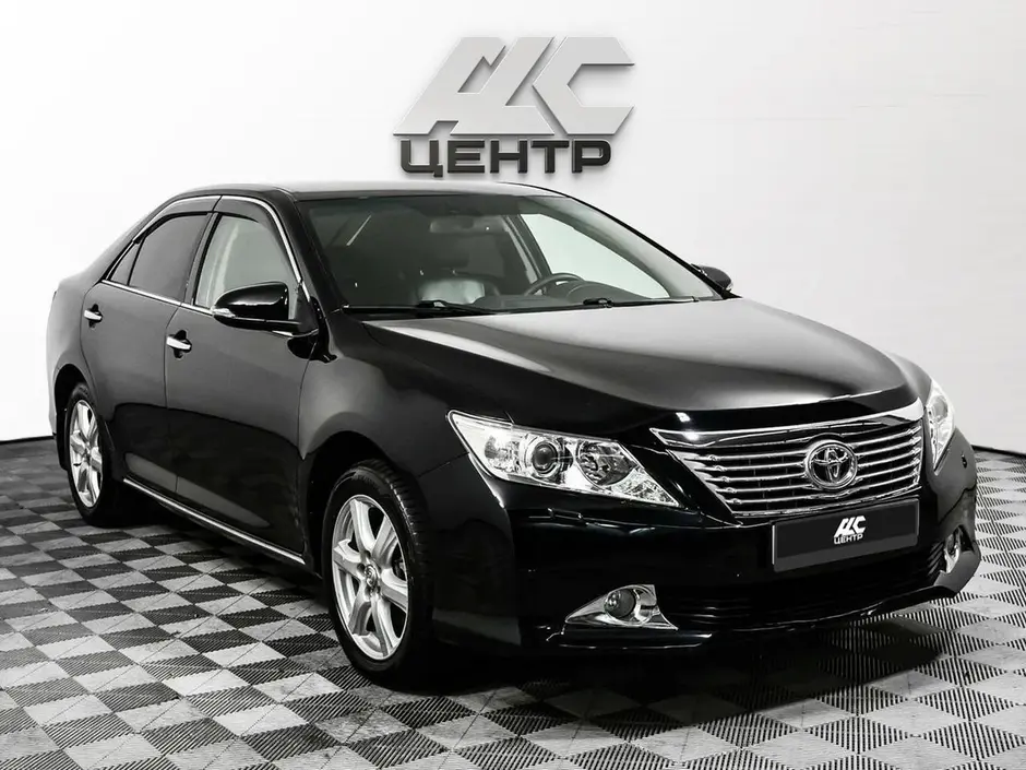 Toyota Camry, 2011 г.