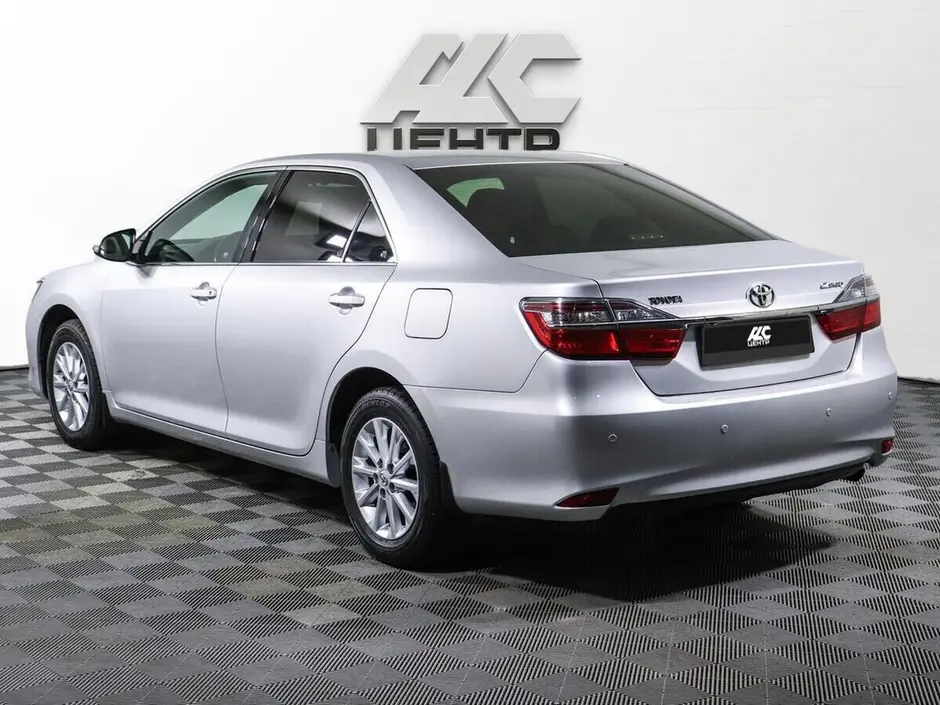 Toyota Camry, 2016 г.