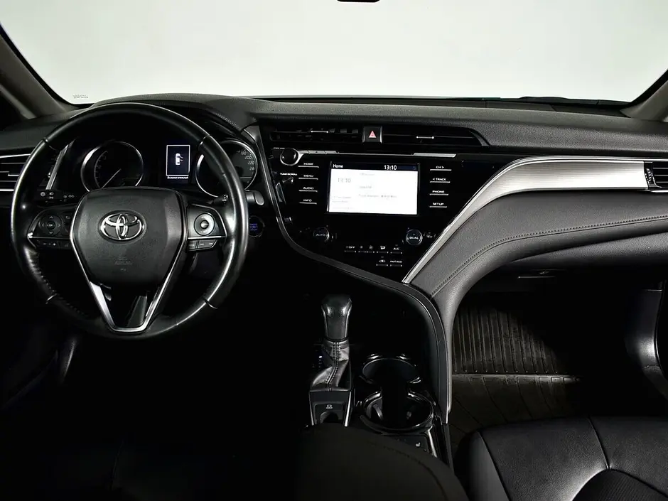 Toyota Camry, 2020 г.