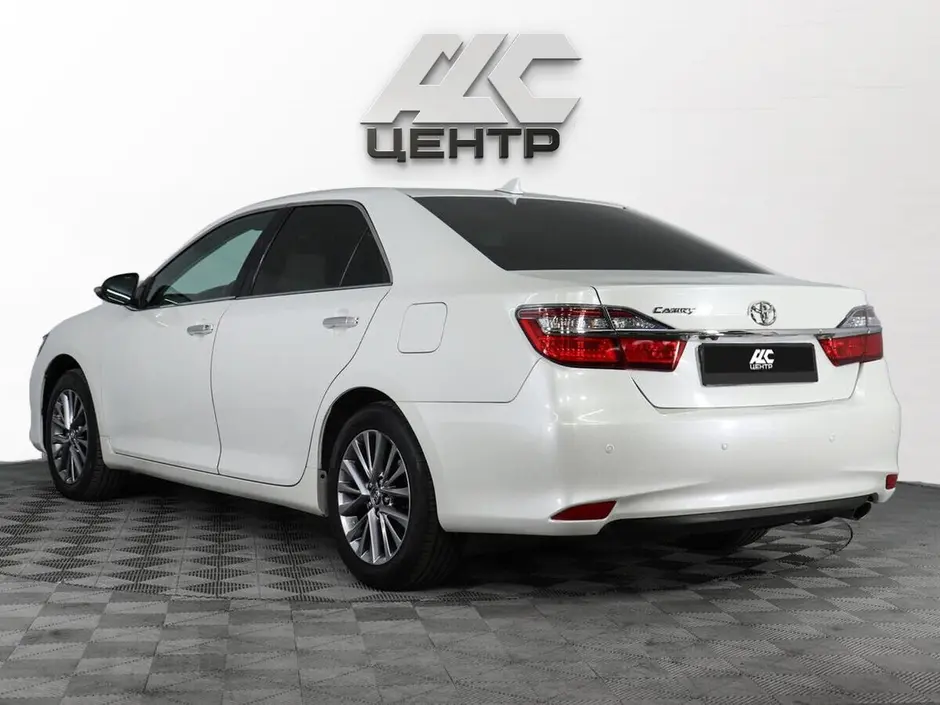 Toyota Camry, 2017 г.