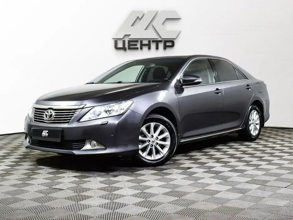 Toyota Camry, 2013 г.