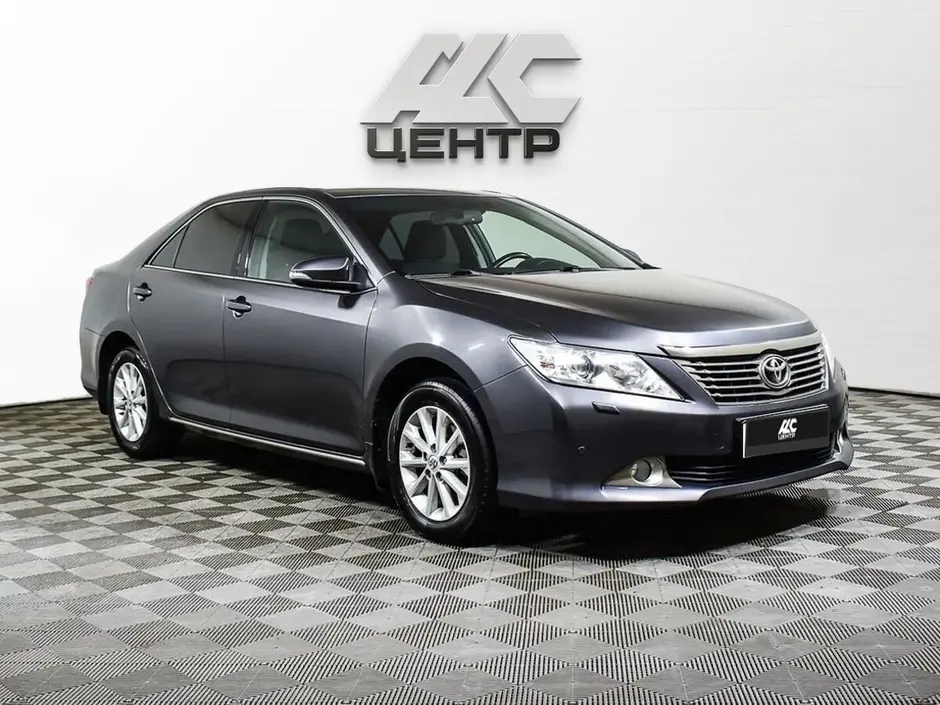Toyota Camry, 2013 г.