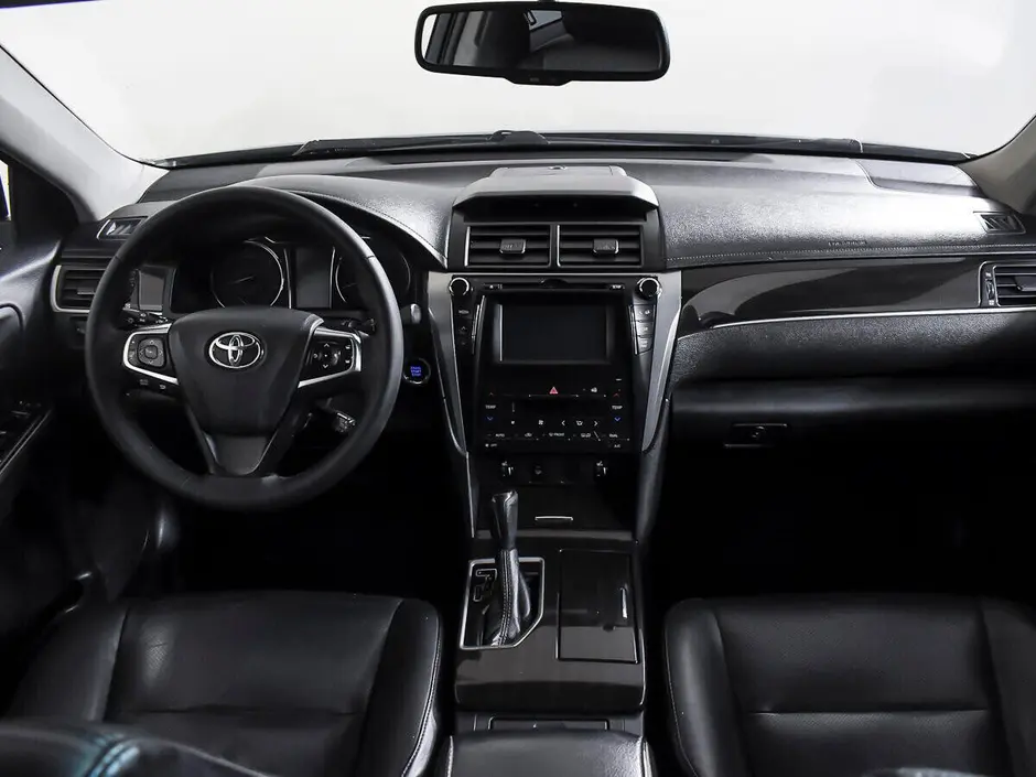Toyota Camry, 2016 г.