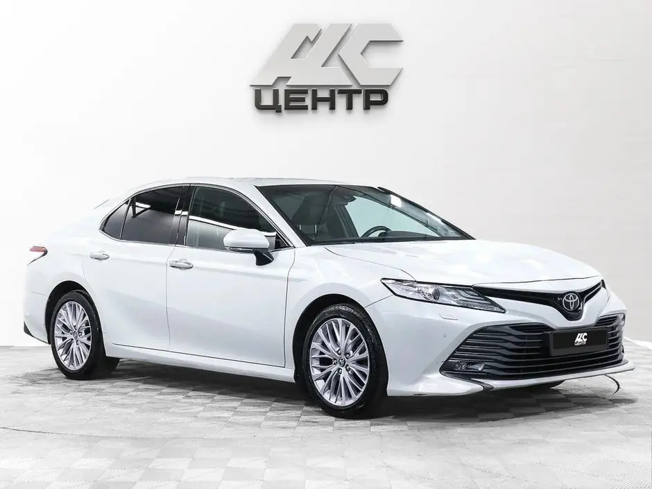 Toyota Camry, 2020 г.