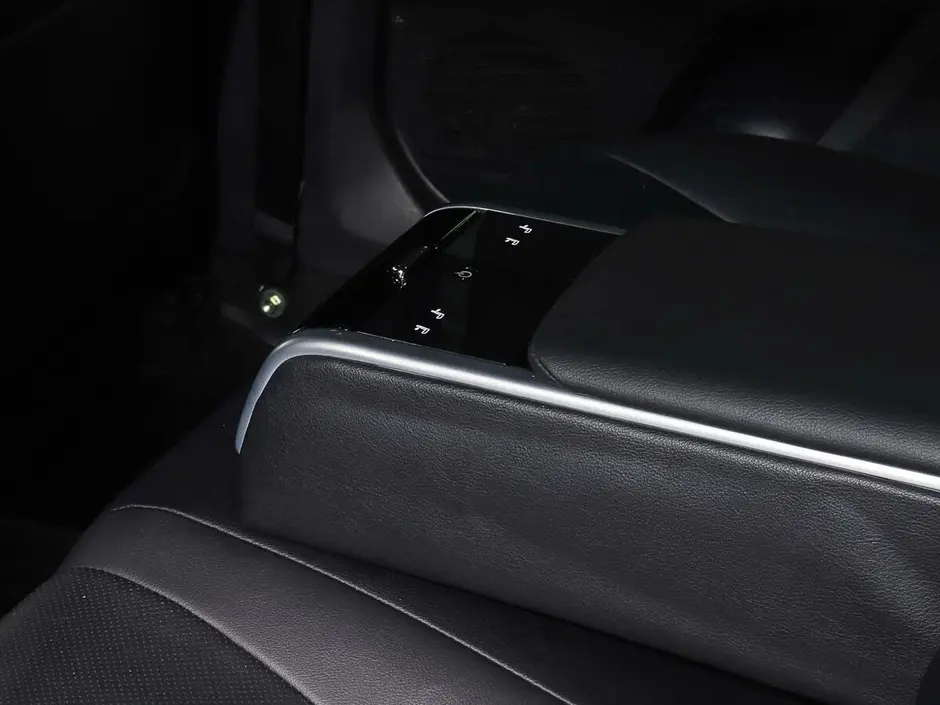 Toyota Camry, 2020 г.