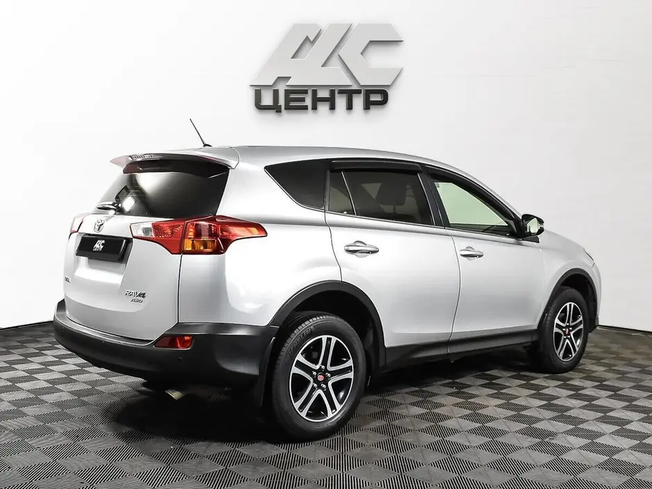 Toyota RAV4, 2013 г.