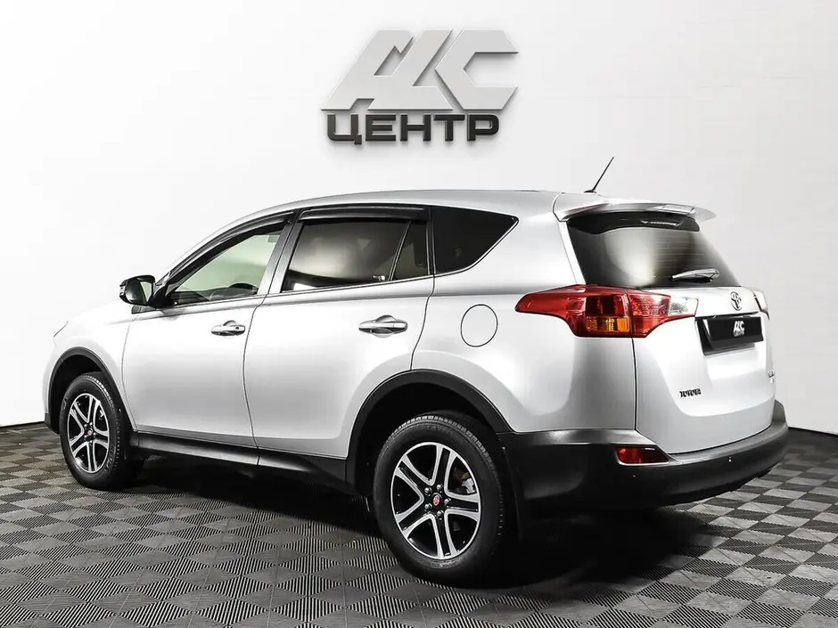 Toyota RAV4, 2013 г.