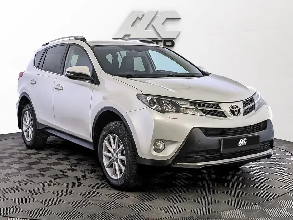 Toyota RAV4, 2013 г.