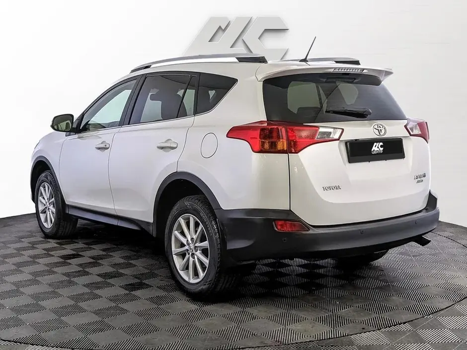 Toyota RAV4, 2013 г.