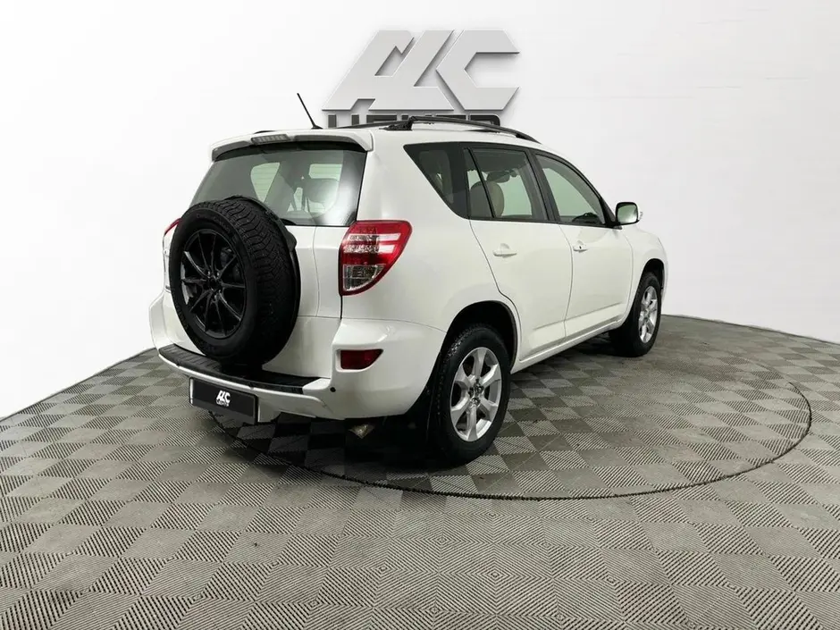 Toyota RAV4, 2012 г.