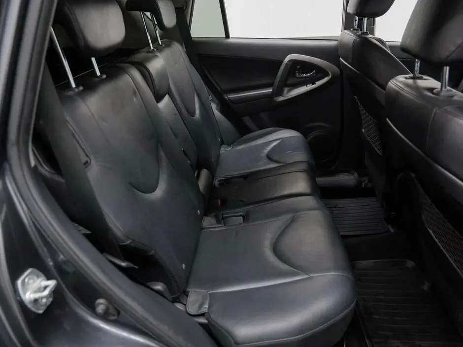Toyota RAV4, 2012 г.