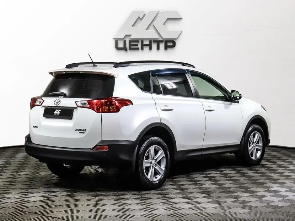 Toyota RAV4, 2014 г.
