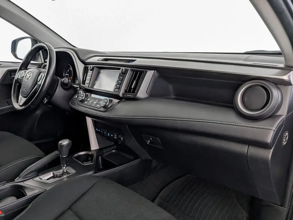 Toyota RAV4, 2016 г.