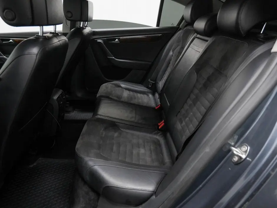 Volkswagen Passat, 2011 г.
