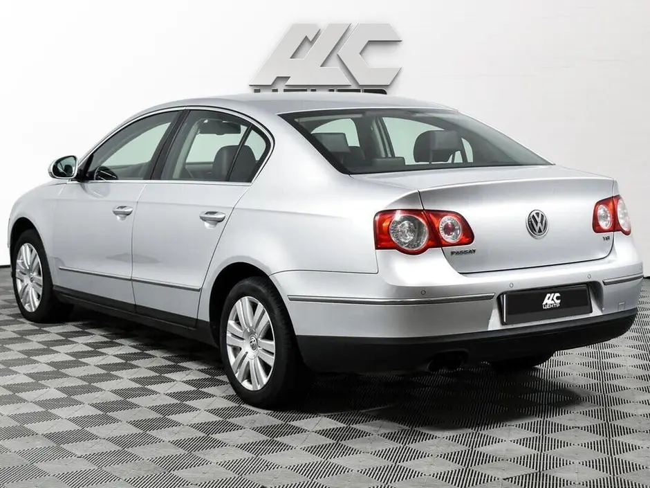 Volkswagen Passat, 2010 г.
