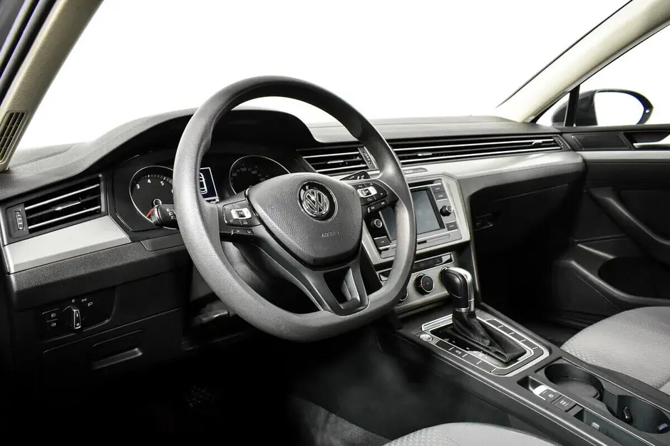 Volkswagen Passat, 2017 г.