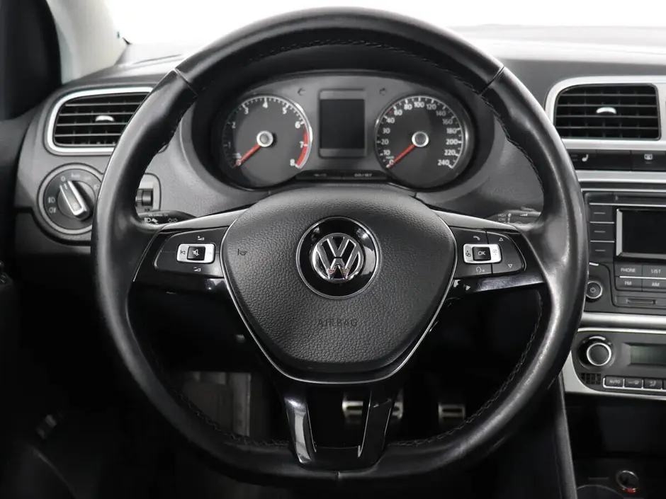 Volkswagen Polo, 2016 г.