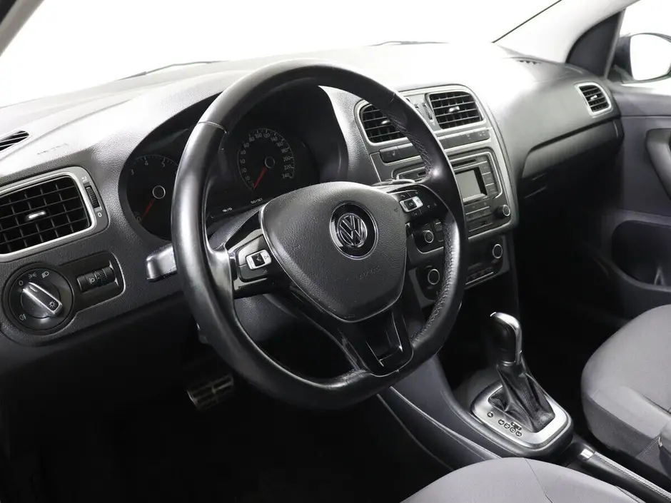 Volkswagen Polo, 2016 г.