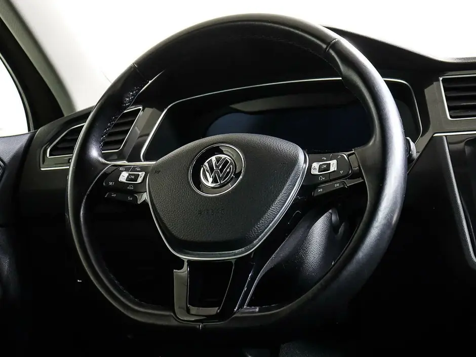 Volkswagen Tiguan, 2017 г.