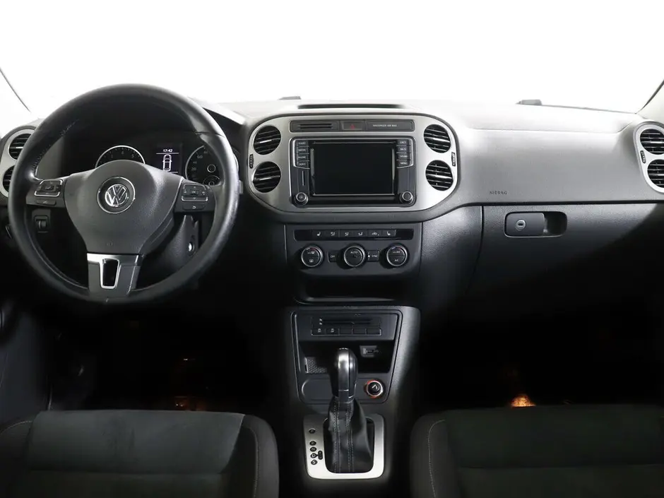 Volkswagen Tiguan, 2016 г.