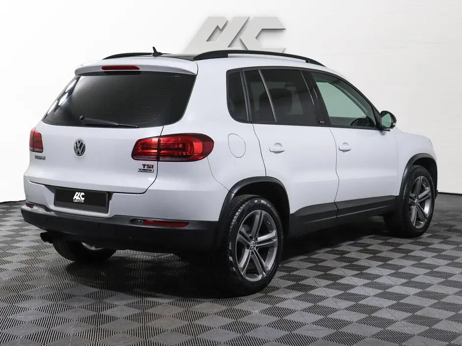 Volkswagen Tiguan, 2016 г.