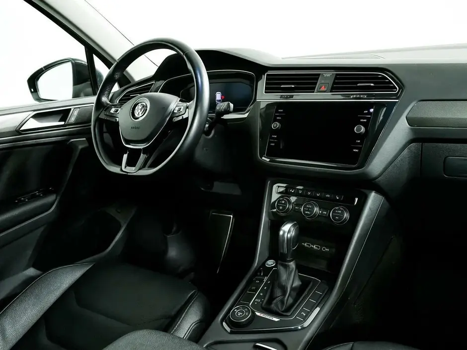 Volkswagen Tiguan, 2018 г.