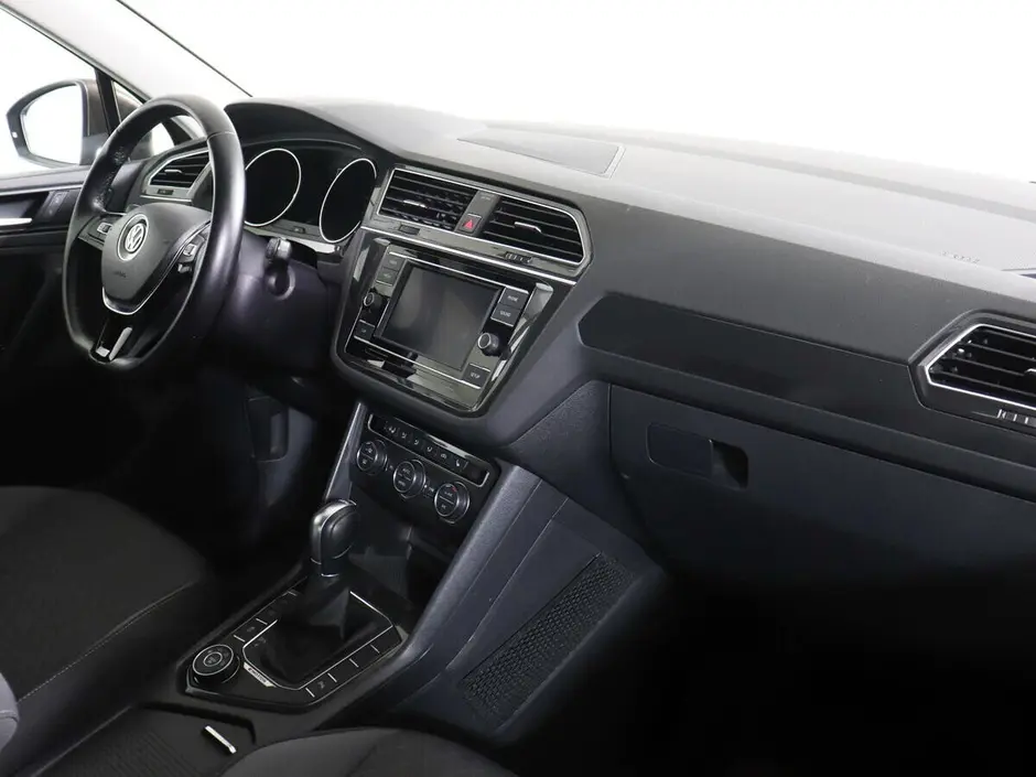 Volkswagen Tiguan, 2017 г.
