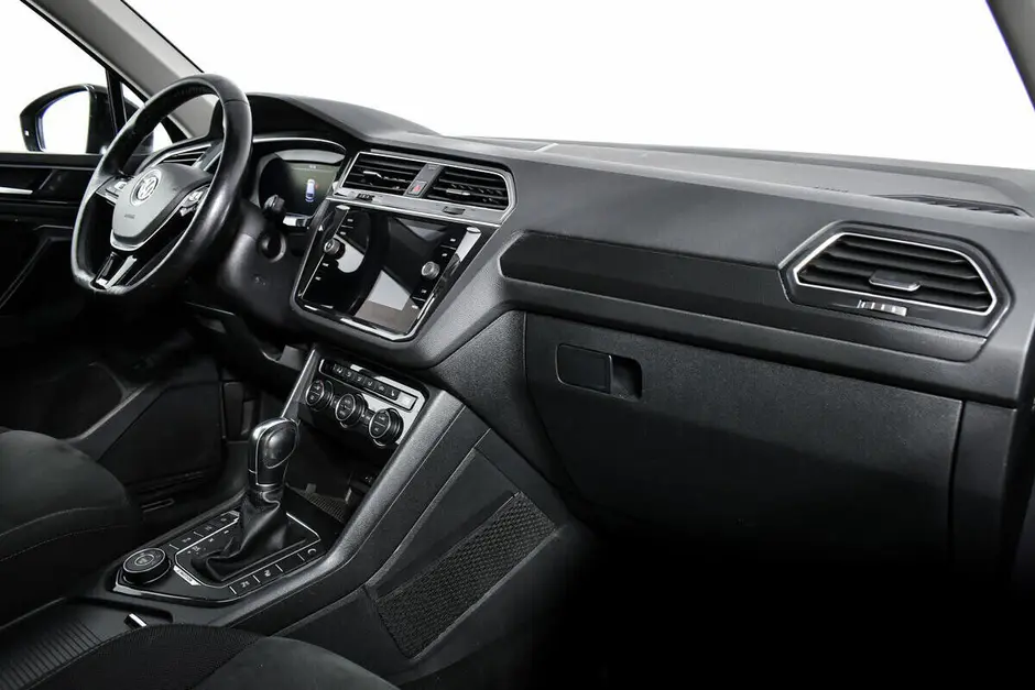 Volkswagen Tiguan, 2017 г.