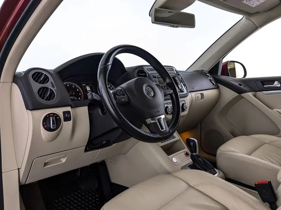 Volkswagen Tiguan, 2014 г.