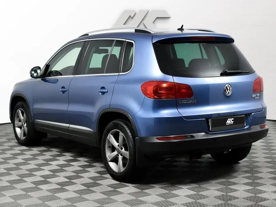 Volkswagen Tiguan, 2012 г.