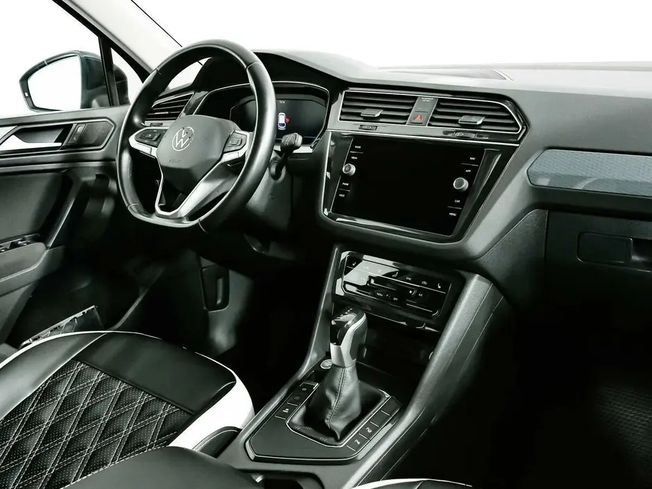 Volkswagen Tiguan, 2021 г.