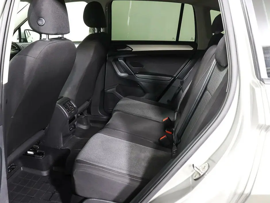 Volkswagen Tiguan, 2021 г.