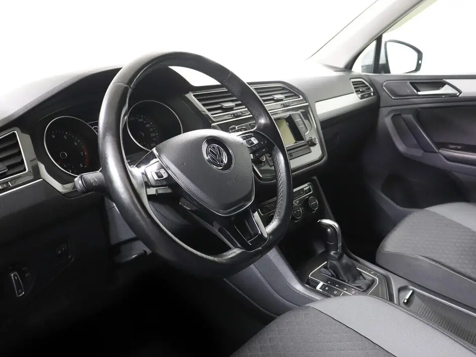 Volkswagen Tiguan, 2017 г.