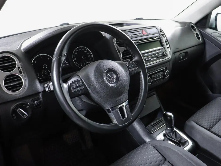 Volkswagen Tiguan, 2010 г.