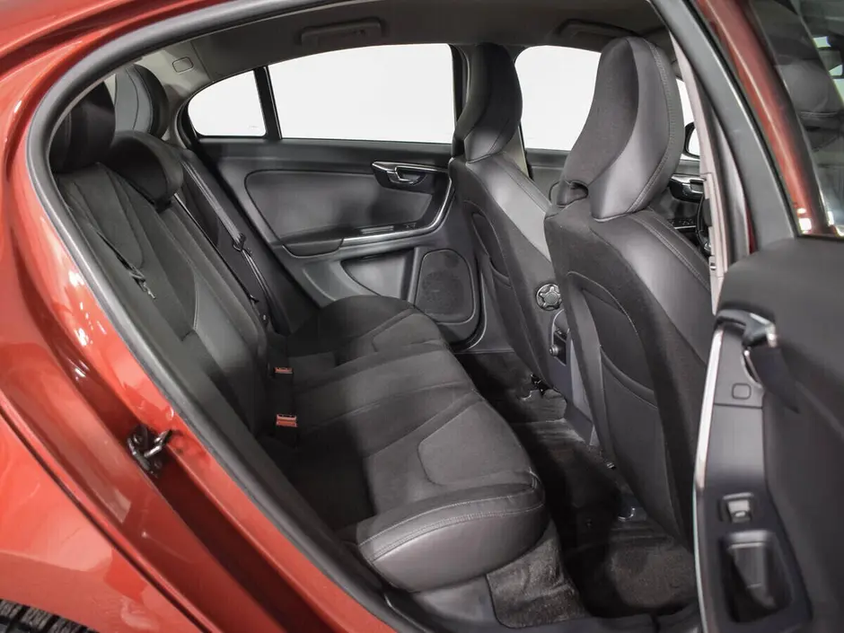 Volvo S60, 2012 г.