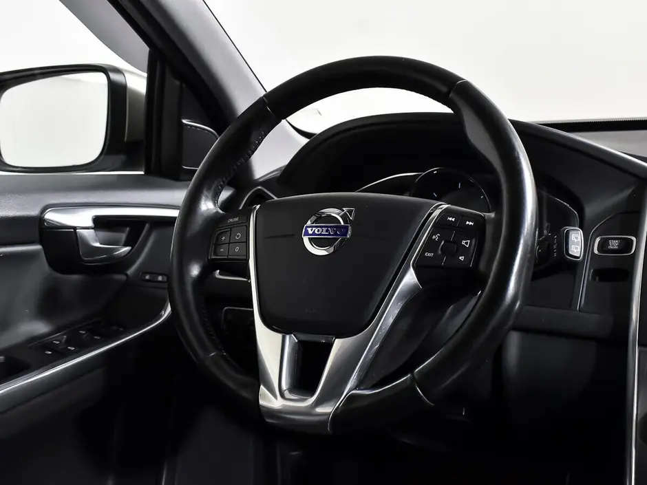 Volvo XC60, 2015 г.